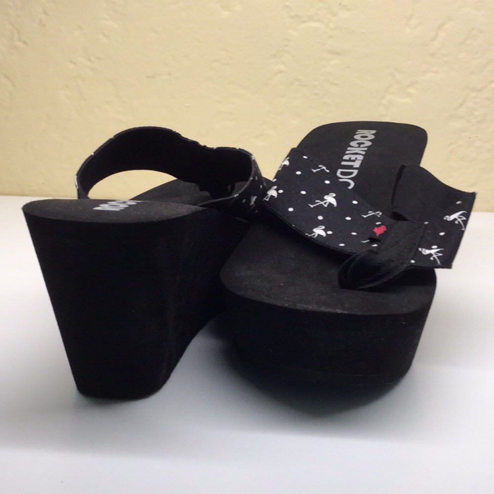 “Rocket Dog” Platform Thong Sandals